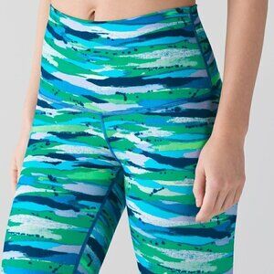 Lululemon Wunder Under Pant (Hi-Rise) Like New - sz 8
